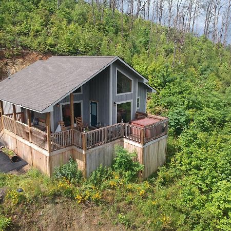 蓋特林堡Love Nest Chalet别墅 外观 照片
